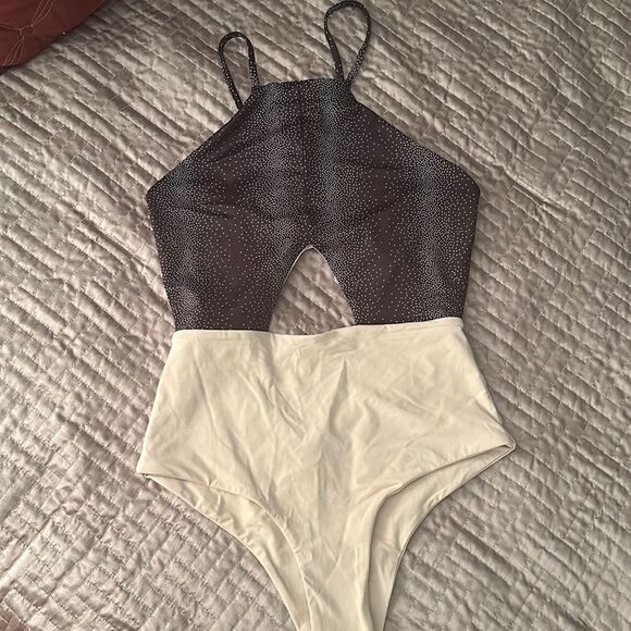 Tavik one piece swimsuit - Picture 1 of 5